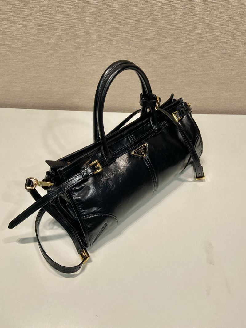 Pra*a top handle bags